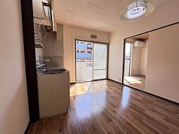 ターナハイムＢ 201 2階2DKのリビング/ダイニング