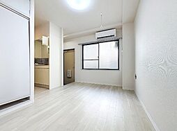 サンライズ 1階ワンルームのリビング/ダイニング