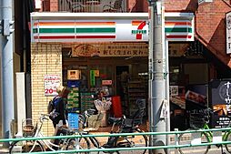 セブンイレブン南麻布店 231m