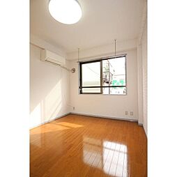 ウィステリア 2階1Kのリビング/ダイニング