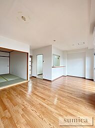 ドミールまつなみ 5階3LDKのリビング/ダイニング