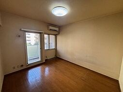 ルネ御苑プラザ 5階ワンルームのリビング/ダイニング