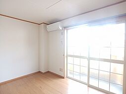 リブ　本郷　Ｂ 2階3LDKのリビング/ダイニング