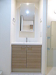同建物内の写真を掲載しており、実際の部屋とは異なる場合がございます。
