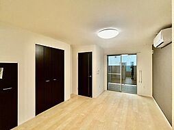 ネオスプリング 103 1階1Kのリビング/ダイニング