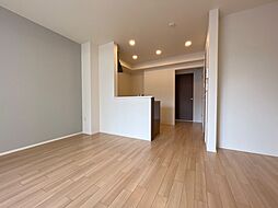 クレ・ド・ボヌールII 106 1階1LDKのリビング/ダイニング