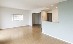 コンフォリア高島平 2階3LDKのリビング/ダイニング