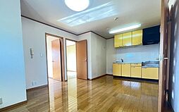 ピアドミール 2階3DKのリビング/ダイニング