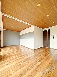 吉与ハイム 4階2LDKのリビング/ダイニング