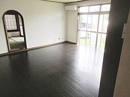 太田邸貸家 3LDKのリビング/ダイニング