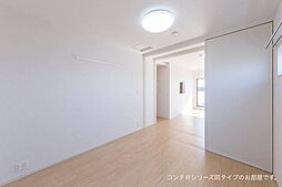 モア 3階1LDKのリビング/ダイニング