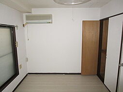 インベストメント忠生 203 2階1Kのリビング/ダイニング