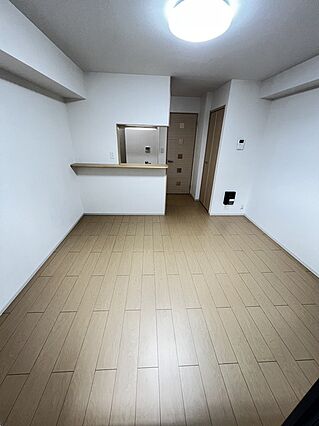 リーガルコート_内装_0