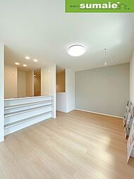 D-Luce納定 2階2LDKのリビング/ダイニング