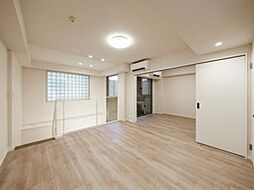 ミリアレジデンス乃木坂 1階3LDKのリビング/ダイニング