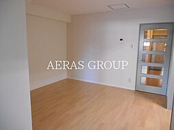 グリーンパーク北葛西 1階3LDKのリビング/ダイニング