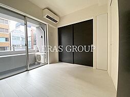 セレニティー神田 10階1DKのリビング/ダイニング