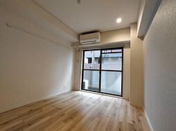 ツイン・コート 5階1LDKのリビング/ダイニング