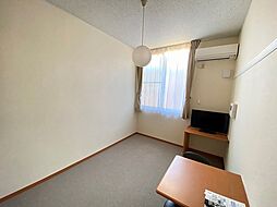 レオパレスエトワール 2階1Kのリビング/ダイニング