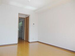 メイプル・コート 405 4階1Kのリビング/ダイニング