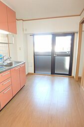 南海高野線 金剛駅 徒歩23分の賃貸マンション 4階1DKのリビング/ダイニング