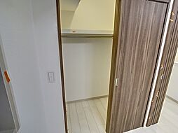 エステムコート新神戸2駅前山手
