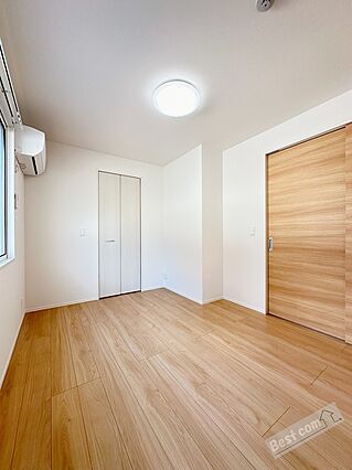 TIMBERBROOK_内装_1