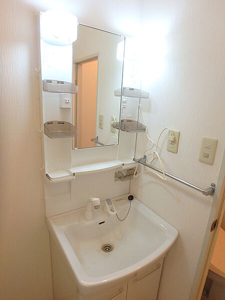 detached 東京都八王子市越野2-19

地図を見る