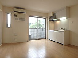 シルフィード 1階1LDKのリビング/ダイニング