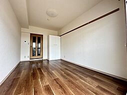 多摩都市モノレール 大塚・帝京大学駅 徒歩3分の賃貸マンション 1階1Kのリビング/ダイニング