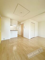 エレガント茱萸木 2階1LDKのリビング/ダイニング