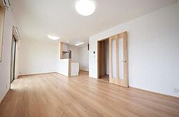 多摩都市モノレール 松が谷駅 徒歩18分の賃貸一戸建て 3LDKのリビング/ダイニング