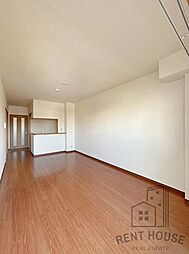 パール久米田 1階3LDKのリビング/ダイニング