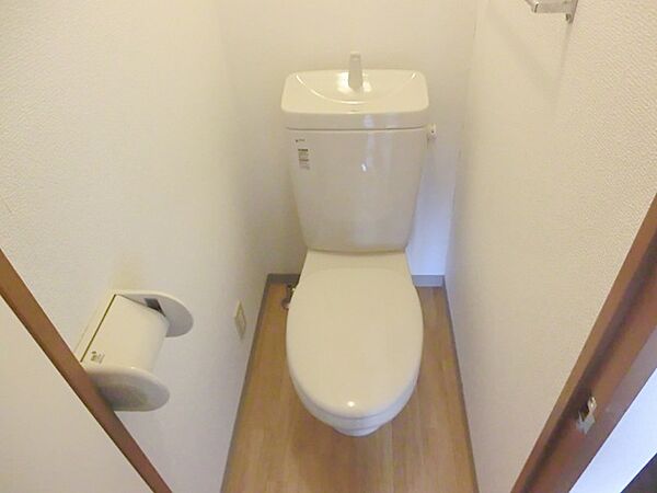 画像13:洋式トイレです。