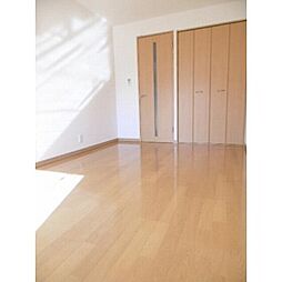 グランドール北上野 4階1Kのリビング/ダイニング