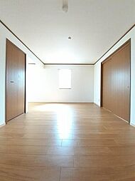 シャン・ド・フルール 1階2LDKのリビング/ダイニング