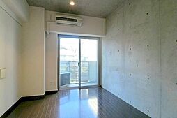 ARTESSIMO LINK COMODO 4階ワンルームのリビング/ダイニング