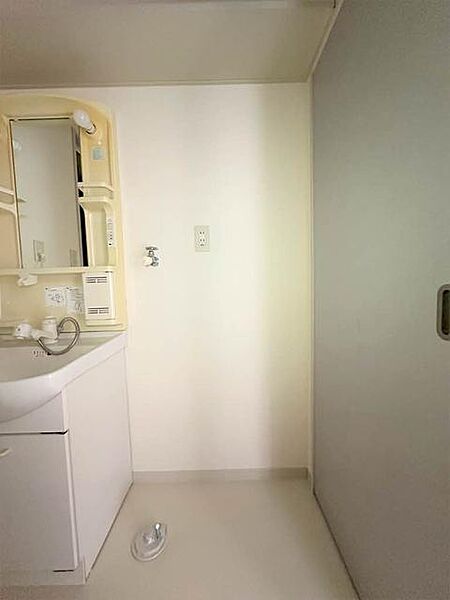 apartment 岩手県滝沢市鵜飼大緩60-8
鵜飼大緩の賃貸情報を見る
物件地図
