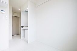 テラス代々木上原 1階ワンルームのリビング/ダイニング