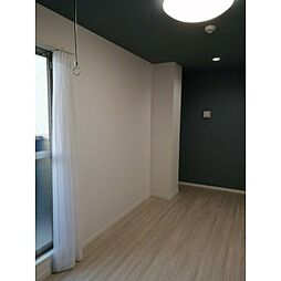 エヌエムスワサントトゥレーズ 1階1Kのリビング/ダイニング