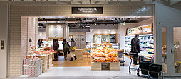 福島屋六本木店 777m