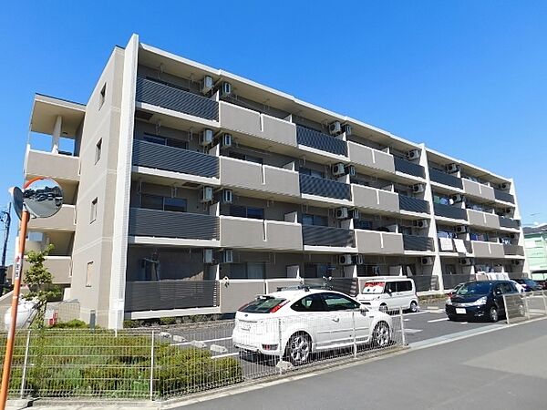 神奈川県厚木市妻田北３丁目(賃貸マンション1LDK・3階・41.74㎡)の写真 その1