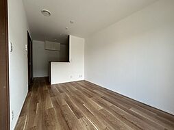 コンフォートグラン 102 1階2LDKのリビング/ダイニング