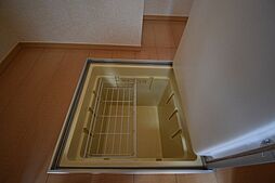 ウィスタリア・モナリエ 1階1LDKのリビング/ダイニング