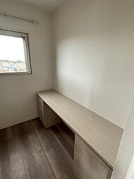 ガーデンコートA西高島平 1階1LDKのリビング/ダイニング