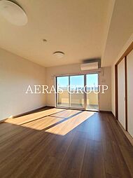 レーベンハイム戸田公園スペイシャス 5階4LDKのリビング/ダイニング