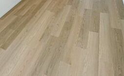 スペーシア梅屋敷 2階1Kのリビング/ダイニング