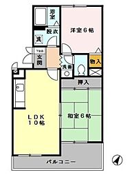 ファミリーカーサ 1階2LDKの間取り