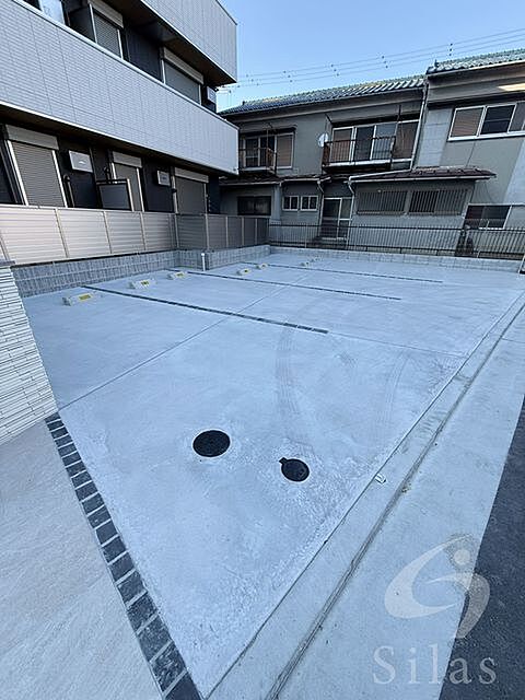 16 / 26