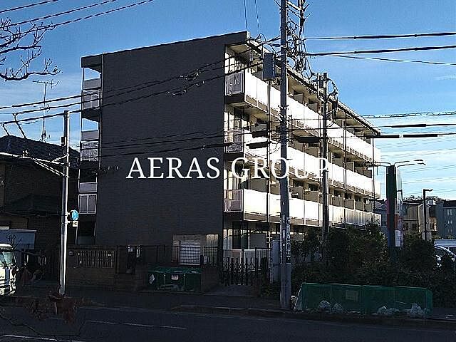 4 / 18
